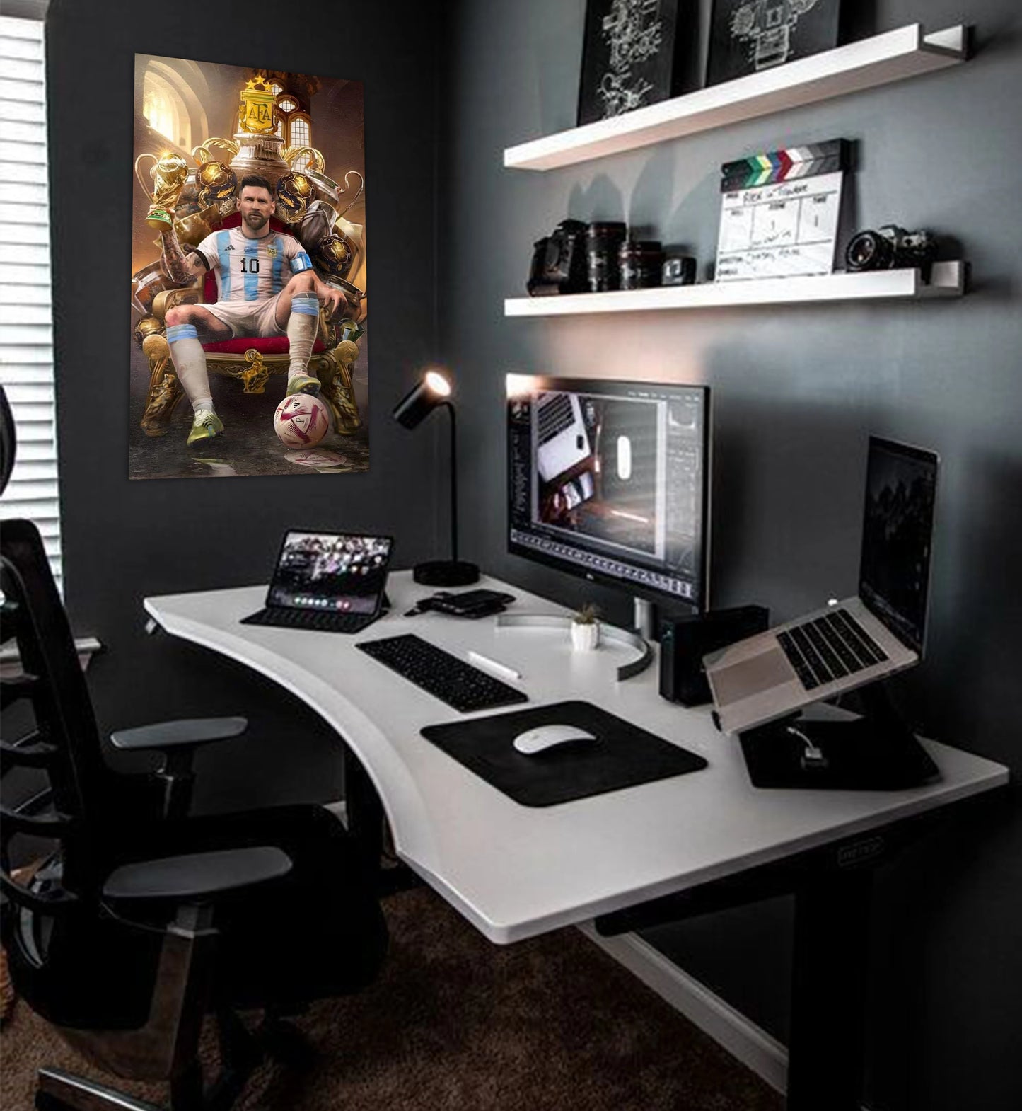 Throne of Greatness Messi